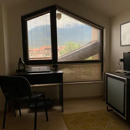 Art In With Mountain View Банско